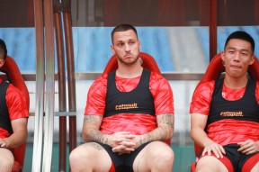 重要助攻引发热议！，Faker在FPX比赛中表现优异引发球迷热议的简单介绍-九游会网址